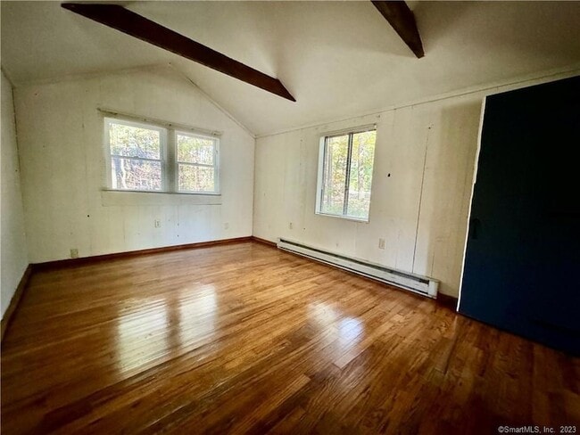 Building Photo - 32 Beeholm Rd