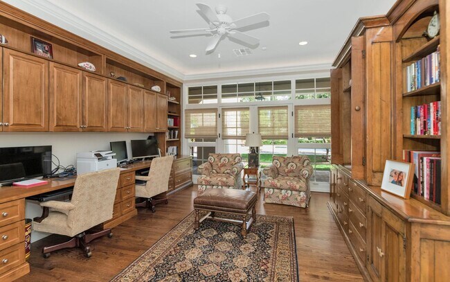 Building Photo - 6248 E Montecito Ave