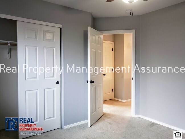 Building Photo - 12552 SW Canvasback Way