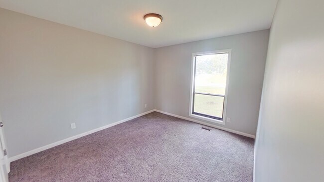 Building Photo - 731 Prestige Blvd