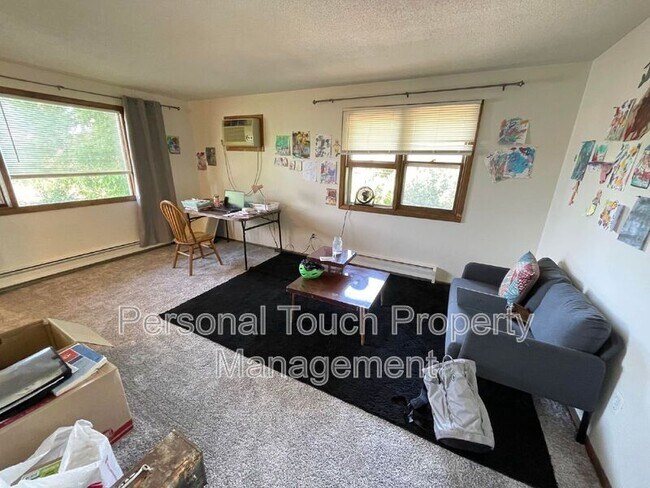 Building Photo - 1310 11th St. N