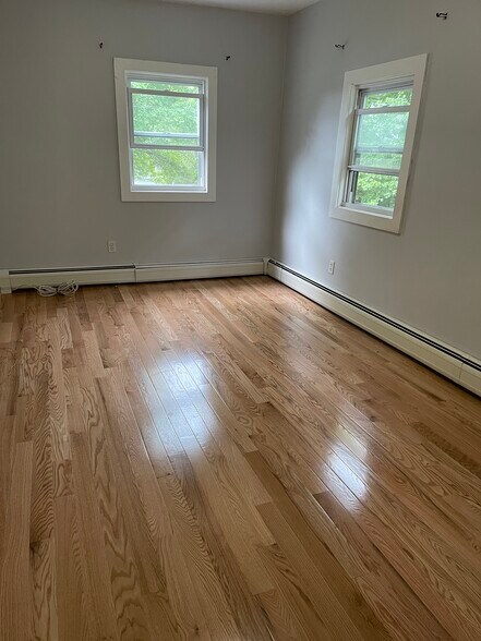 Bedroom 2 with water view - 17 Elderberry Dr