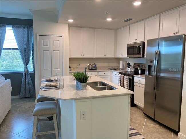 Building Photo - 17510 Gawthrop Dr