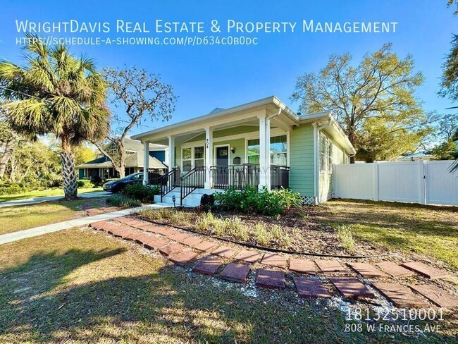 Building Photo - Stunning 3/2 pool home near Armature Works!