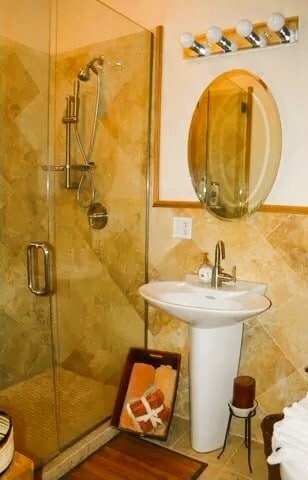 Building Photo - 5336 S Prairie Ave