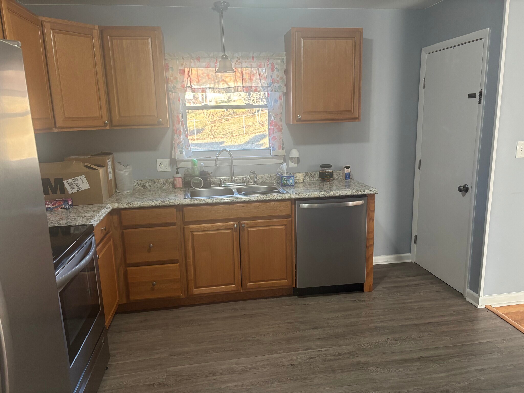 Building Photo - 839 Pyrtle Dr