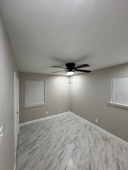 Building Photo - 1608 Muse St