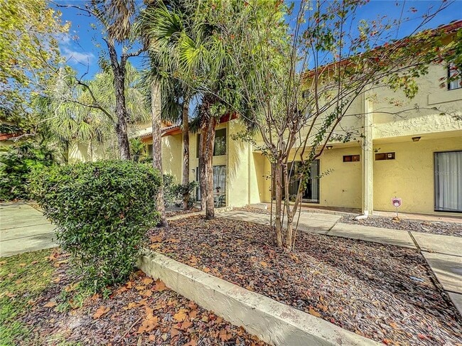 Building Photo - 10288 Turkey Lake Rd