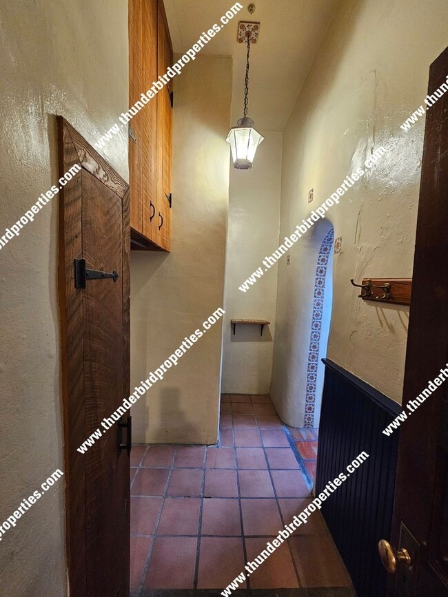 Building Photo - 128 Calle Don Francisco