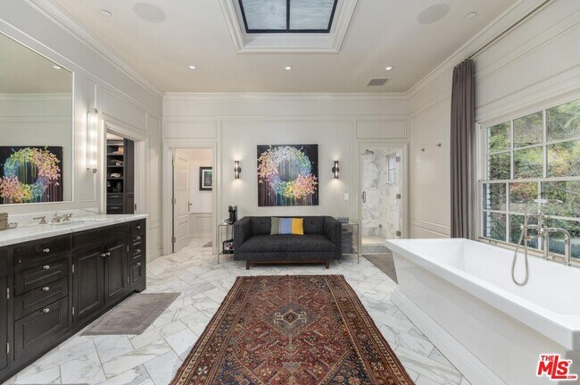 Building Photo - 7171 Chelan Way