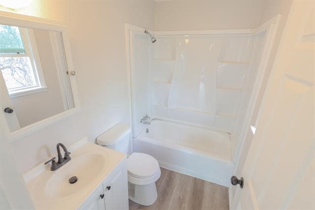 Building Photo - 1704 Ethel Ave