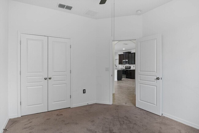 Building Photo - Stonewood Estates 4 bedroom home available...