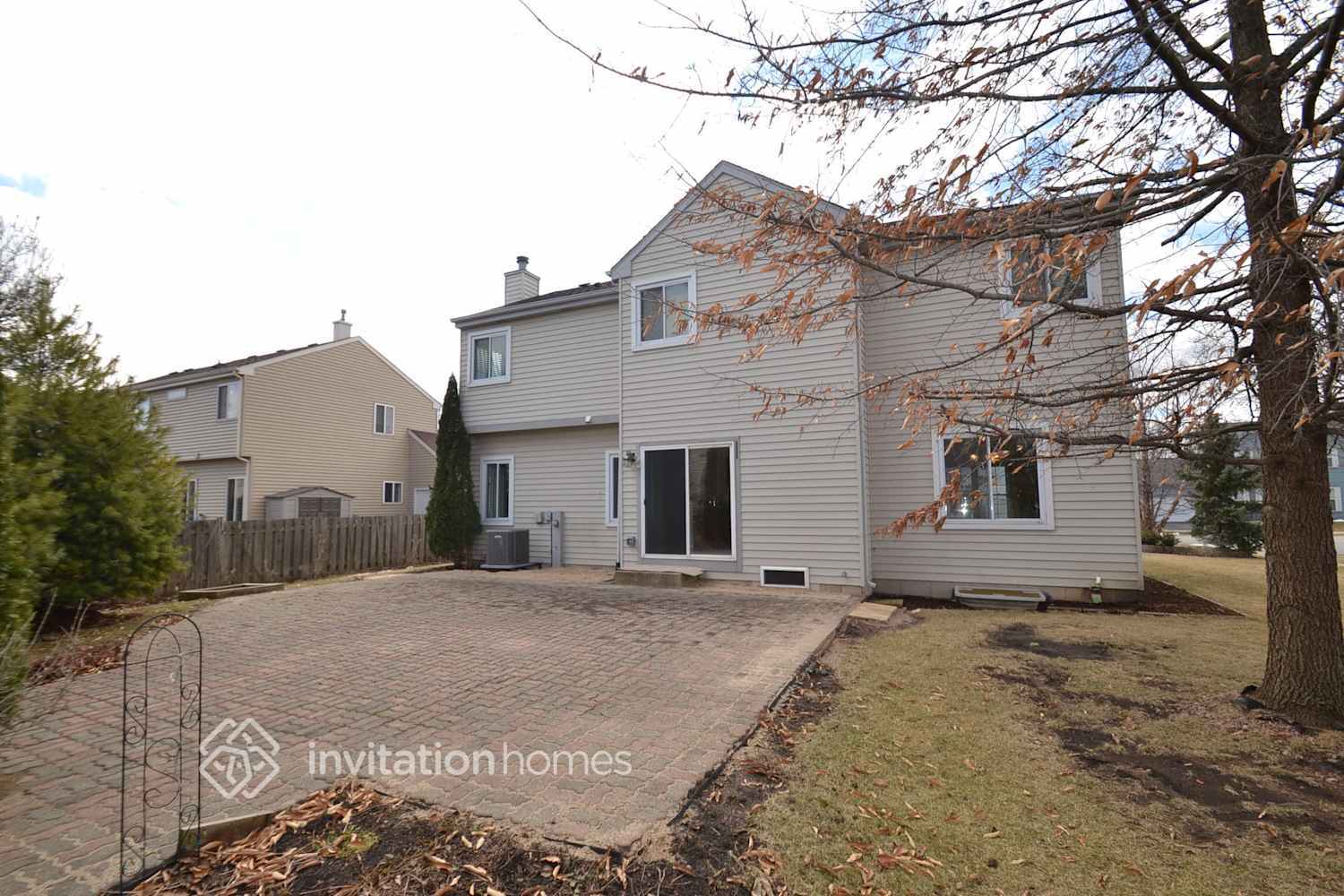 Building Photo - 2058 Westridge Blvd