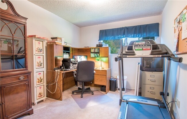 Building Photo - 17412 Palomino Dr
