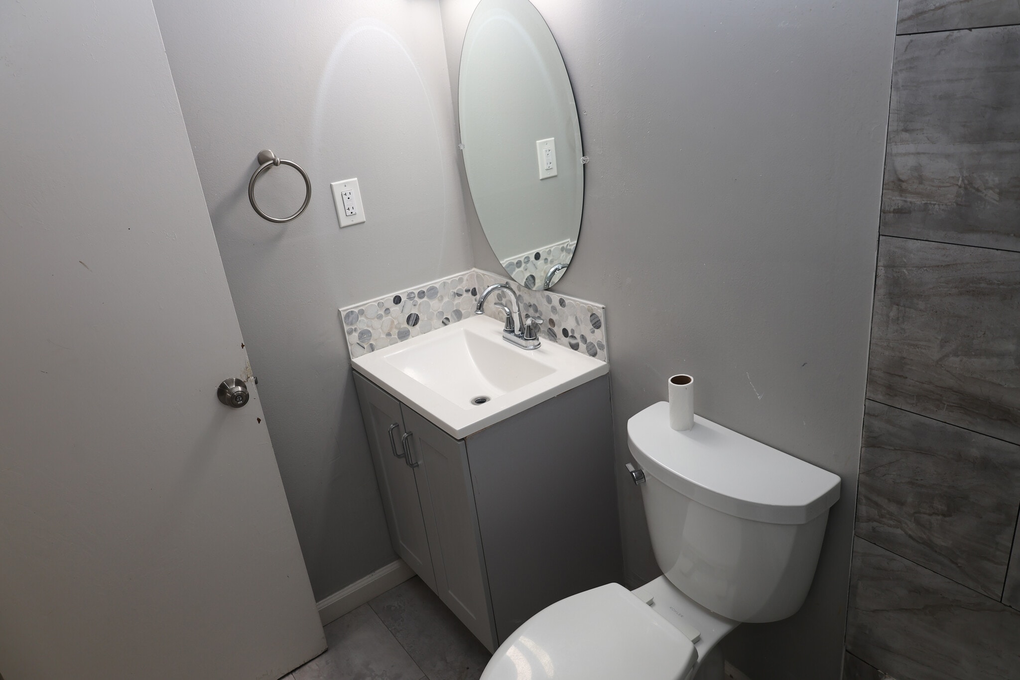 Building Photo - 1708 6th St