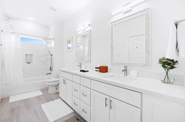 Building Photo - 8126 Panay Dr