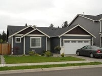 Building Photo - Newer 3 Bedroom 2 Bath Home in Tacoma