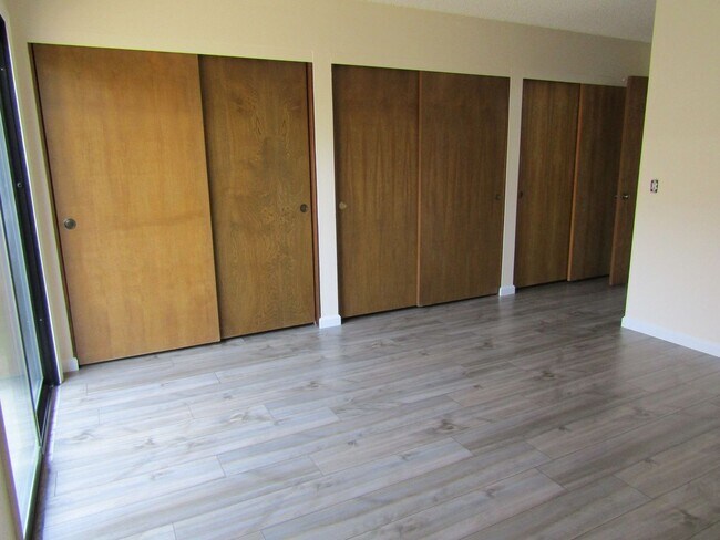 Building Photo - Single Level Home Located in The Pacific Estates