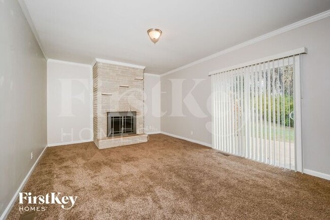 Building Photo - 1120 Monaco Ln