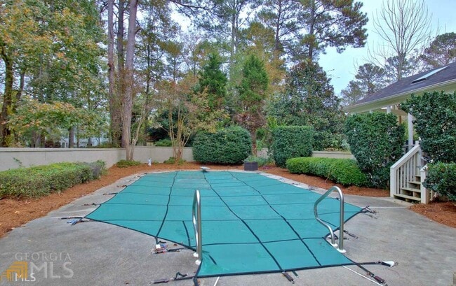 Building Photo - 404 Burgess Point