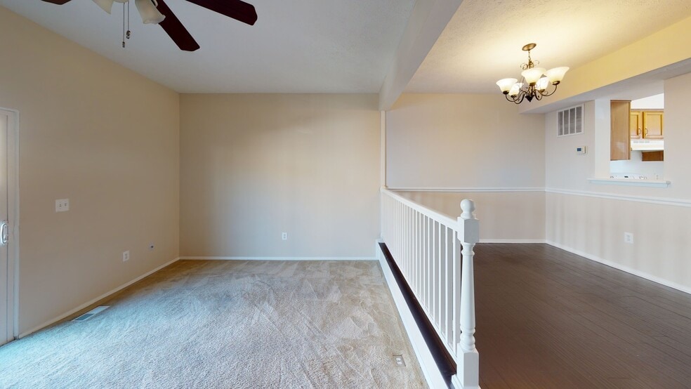 Building Photo - 6 Blue Sky Dr