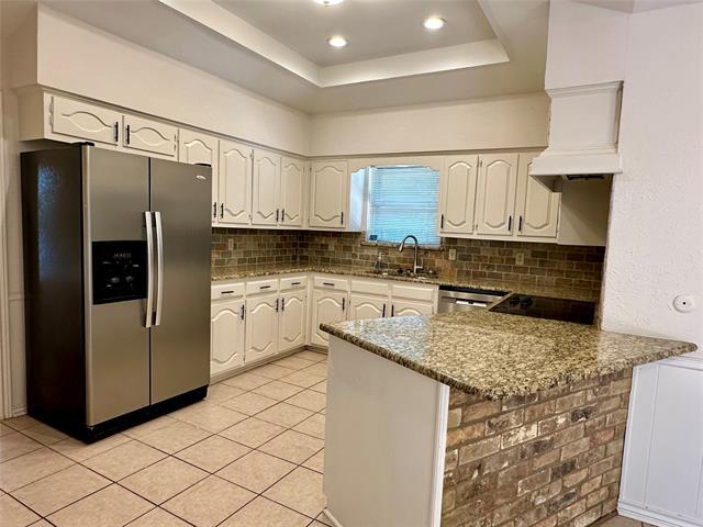 Building Photo - 7145 Crooked Oak Dr