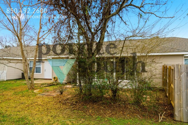 Building Photo - 2527 Trailwood Dr
