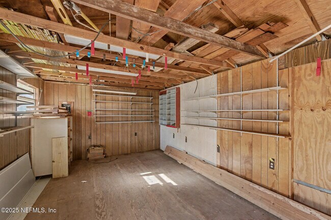 Building Photo - 1503 Broome St