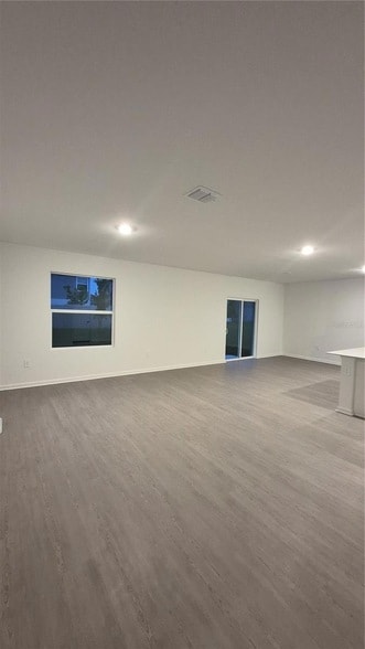 Building Photo - 6220 Botticella Blvd