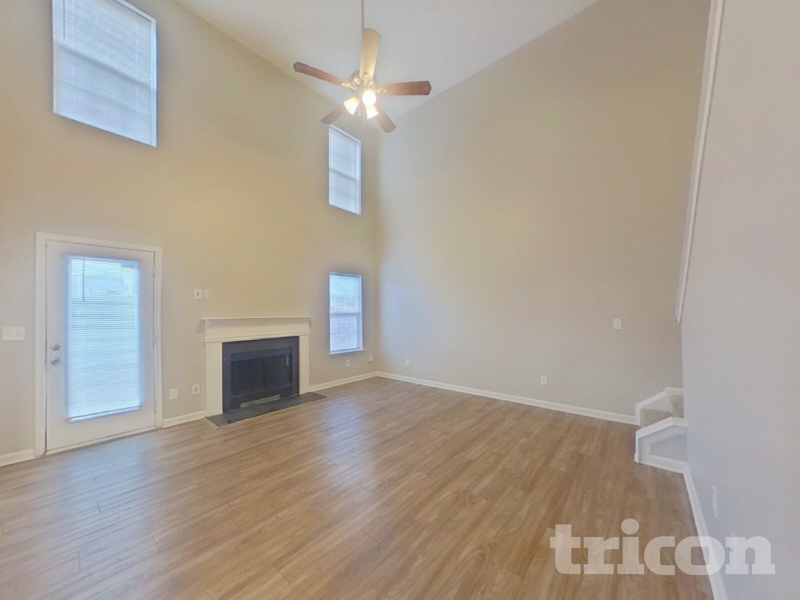 Building Photo - 920 Grass Hollow Ct