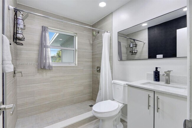 Building Photo - 2809 NW 7th Ave