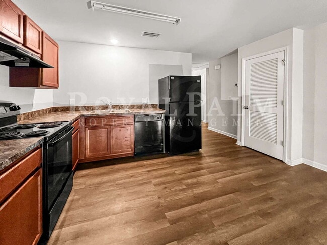 Building Photo - 9177 Aegean Cir