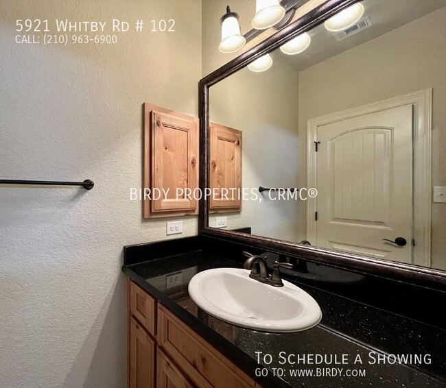 Building Photo - 5921 Whitby Rd