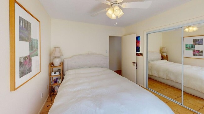 Building Photo - Gardeners dream