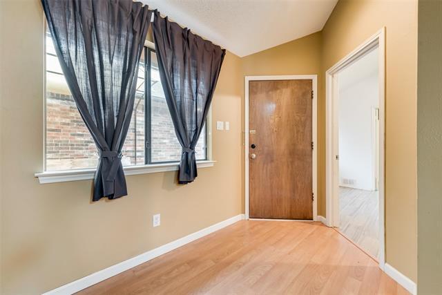 Building Photo - 5034 Hearthcrest Dr