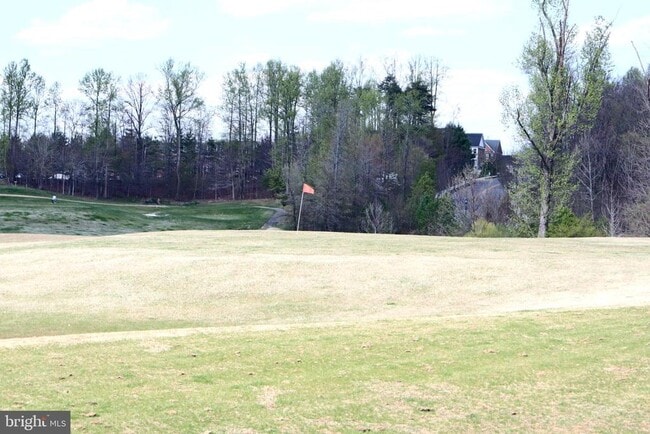 Building Photo - 2716 Lake Forest Dr