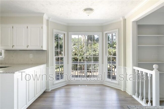 Building Photo - 1950 Merrimac Dr