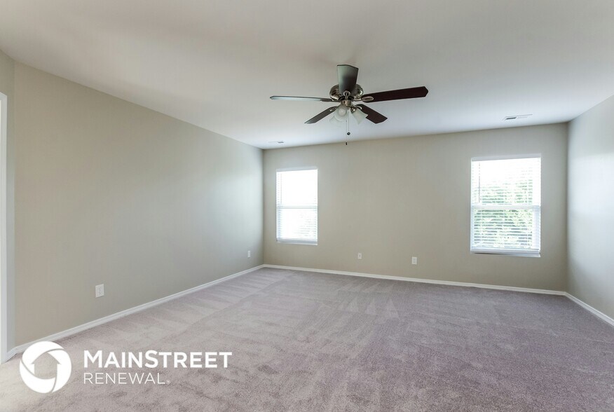 Building Photo - 4317 Larkhaven Village Dr