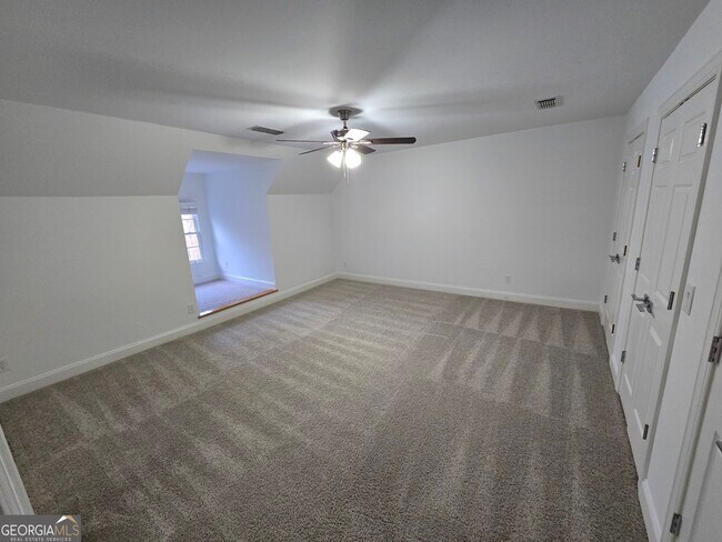 Building Photo - 1256 Olde Lexington Rd