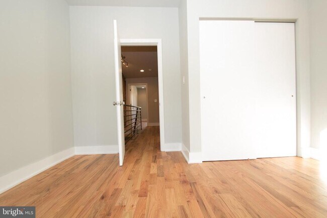 Building Photo - 1713 Fernon St