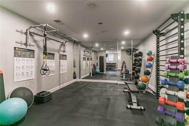 Building Photo - 800 Peachtree St NE