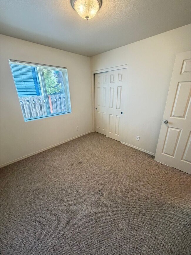 Building Photo - 375 Twister St NE
