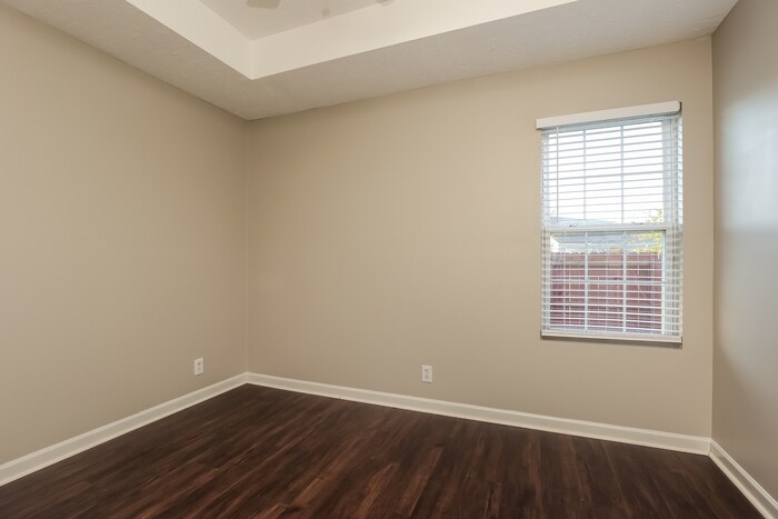 Building Photo - 5027 Nina Marie Ave