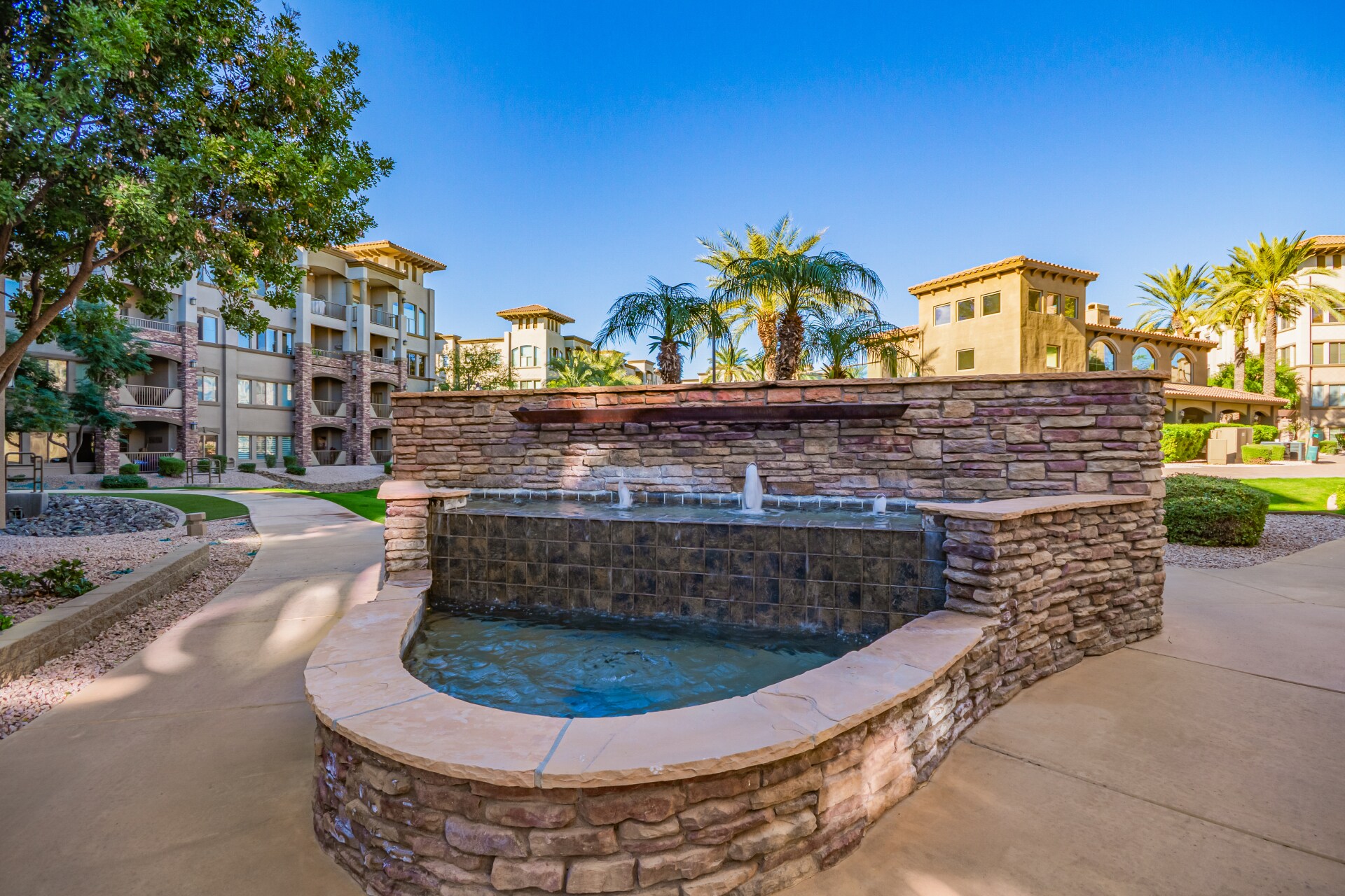 Building Photo - 5450 E Deer Valley Dr