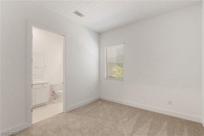 Building Photo - 90 Crimson Stone Ct