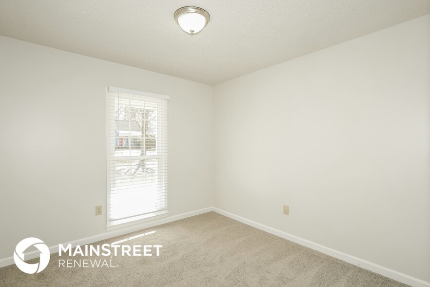 Building Photo - 8018 Cross Village Dr