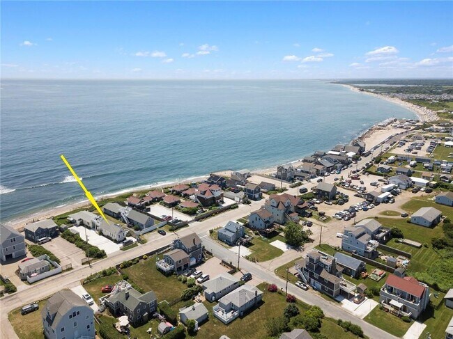 Building Photo - 967 Matunuck Beach Rd