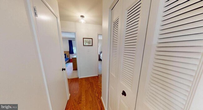 Building Photo - 7305 Whitson Dr