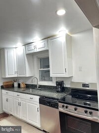 Building Photo - 3416 Groveton St