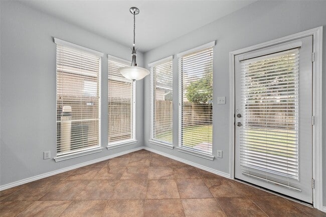 Building Photo - 13018 Orchard Green Dr